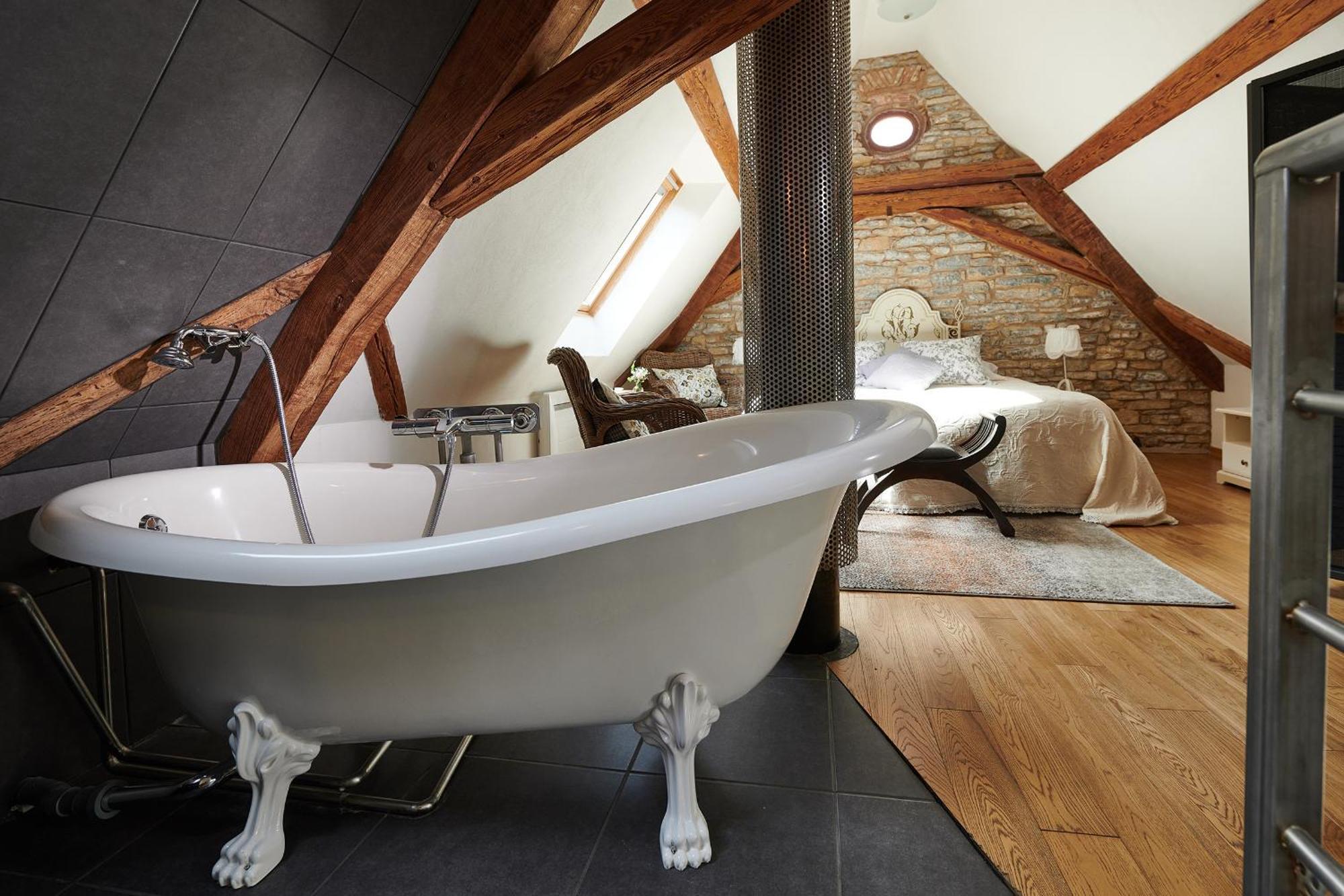 La Cour De Lise Maison D'Hotes Et Spa Willgottheim Oda fotoğraf